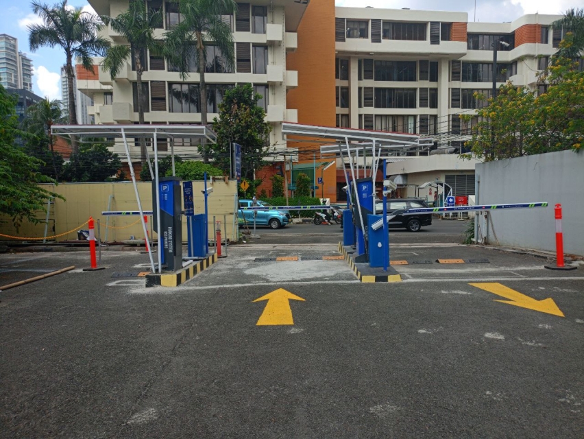 Strategi Meningkatkan Pendapatan Pengelola Parkir dengan Teknologi Digital