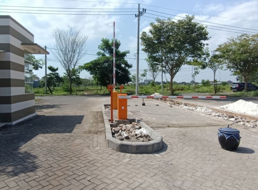 PALANG OTOMATIS PERUMAHAN KABUPATEN NGANJUK