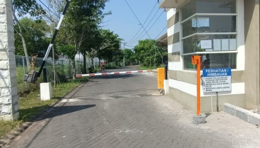 PALANG OTOMATIS PERUMAHAN KABUPATEN MEGELANG