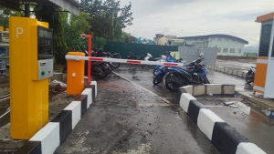 PALANG OTOMATIS