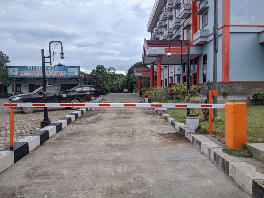 Sistem Parkir Modern untuk Supermarket: Mengatur Arus Kendaraan Tinggi Sepanjang Hari