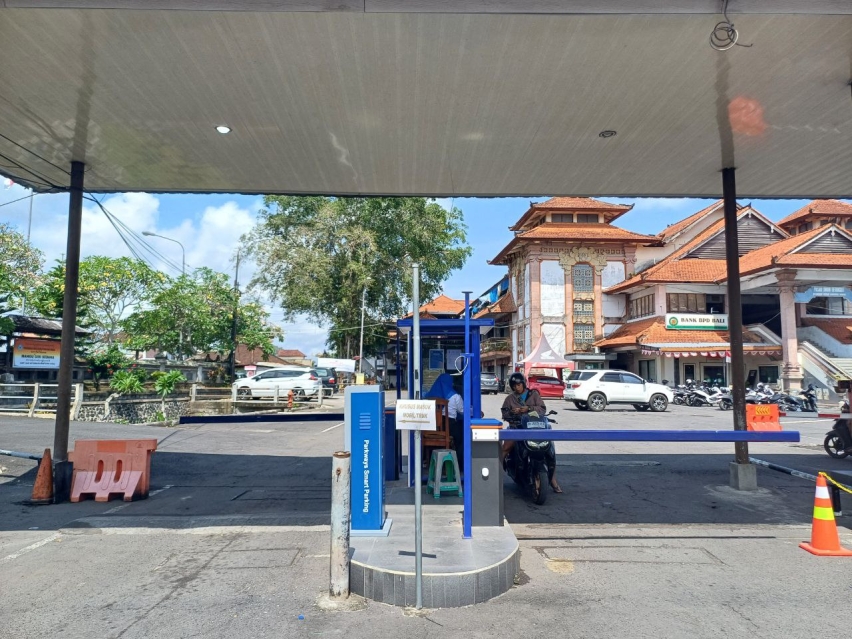 Pengelolaan Parkir di Pasar Beringkit Kabupaten Badung, Bali